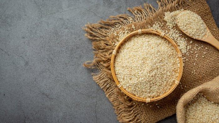 Ilustrasi biji wijen, berikut fakta biji wijen yang bagus untuk kesehatan tubuh