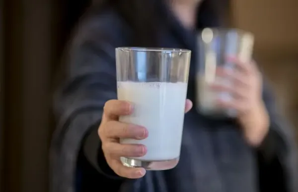 Cairan untuk hidrasi Bukan Cuma Air Mineral, 5 Cairan Ini juga Ampuh Bantu Hidrasi Tubuh