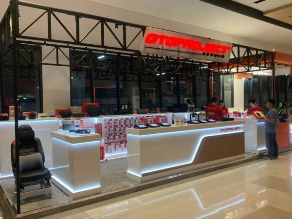 Otoproject Summarecon Mall Bekasi 2 berada di Lantai LG zona Merah