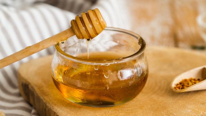 Berikut ini fakta kesehatan tentang madu yang bagus untuk kesehatan tubuh