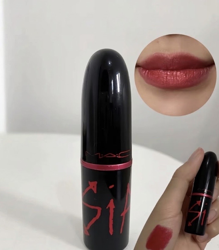 Deux rouges, deux ambiances