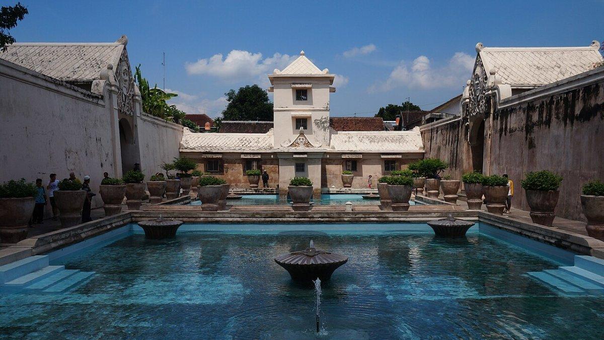 Spot estetik di Kampung Wisata Taman Sari, situs bekas taman istana Keraton Ngayogyakarta Hadiningrat di Jogja.