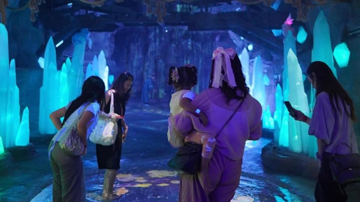 Dari flying fox sampai spot foto Instagramable, semua bisa kamu temukan di Skyward Project Bandung.