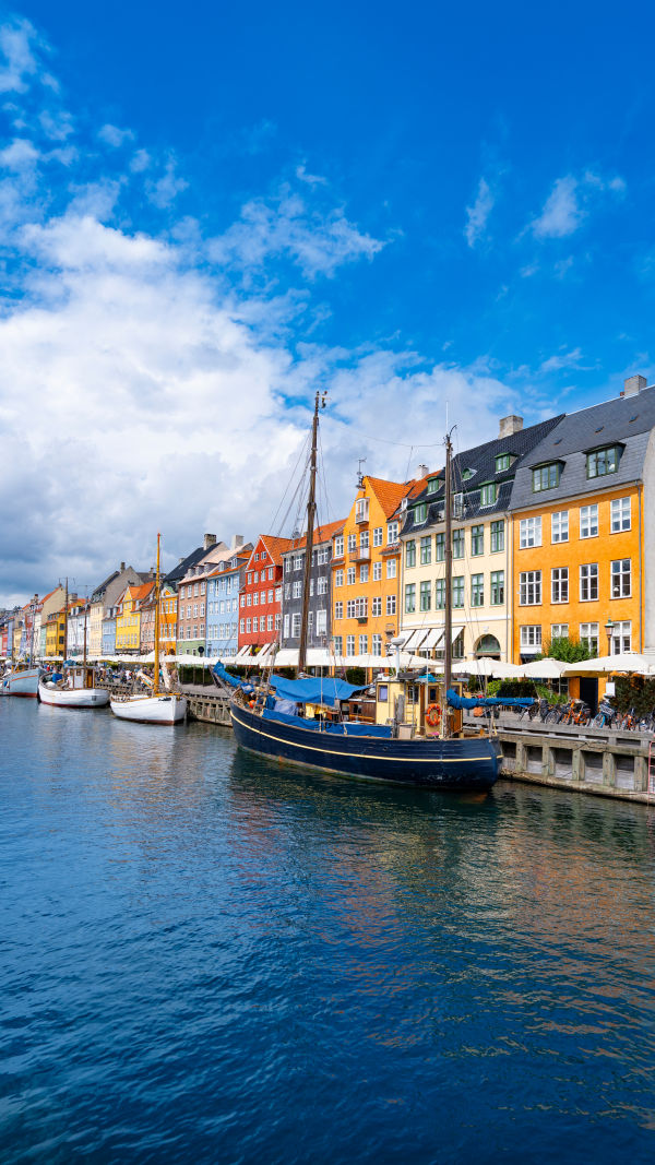 Nyhavn: Copenhagen Harbor