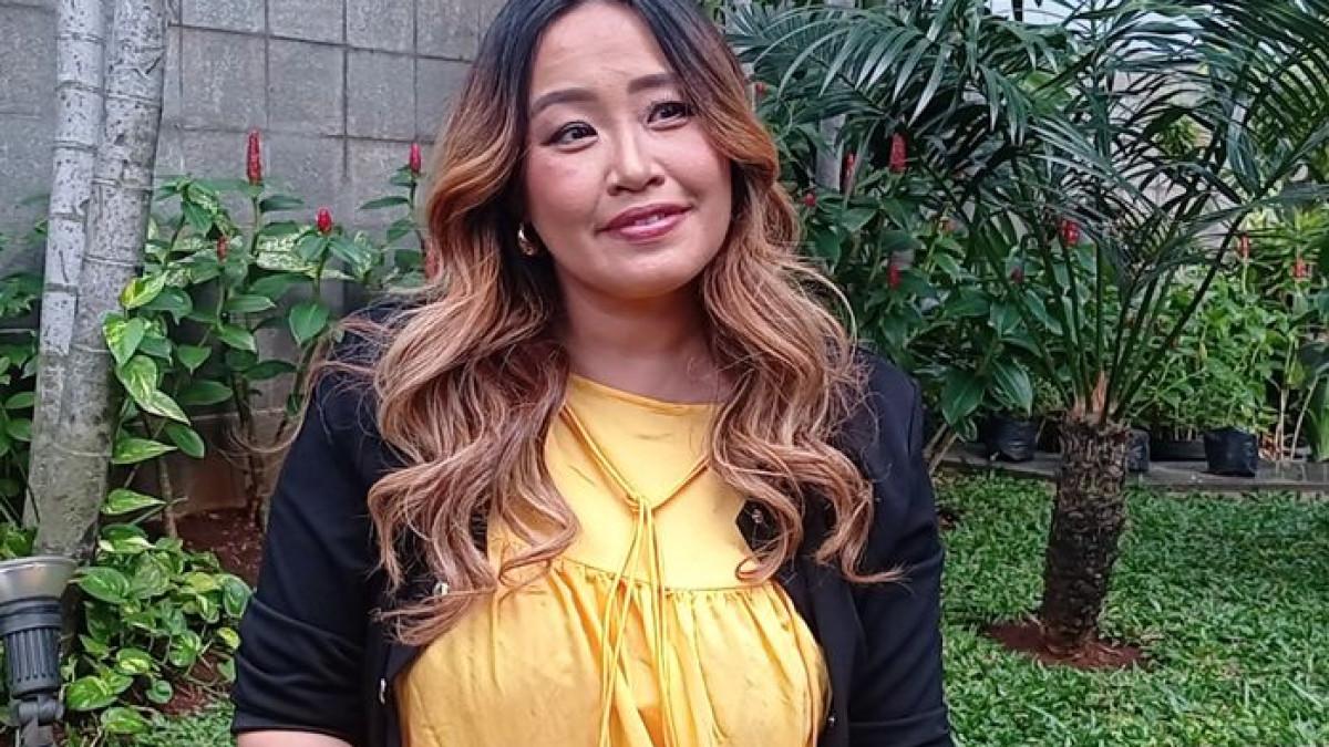 Di tengah sorotan terhadap kehidupan Pinkan Mambo bersama Arya Khan, terselip cerita tentang pengorbanan besar demi sang buah hati, Luke.