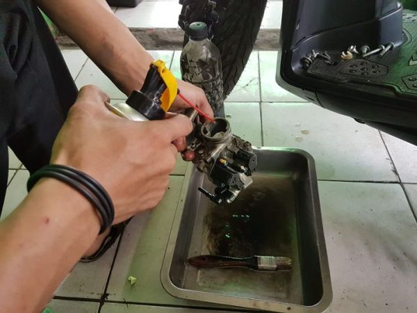 Tips basmi kerak di throttle body