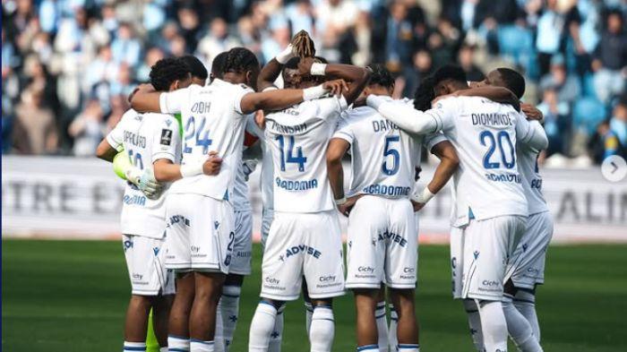 PEMAIN AUXERRE -