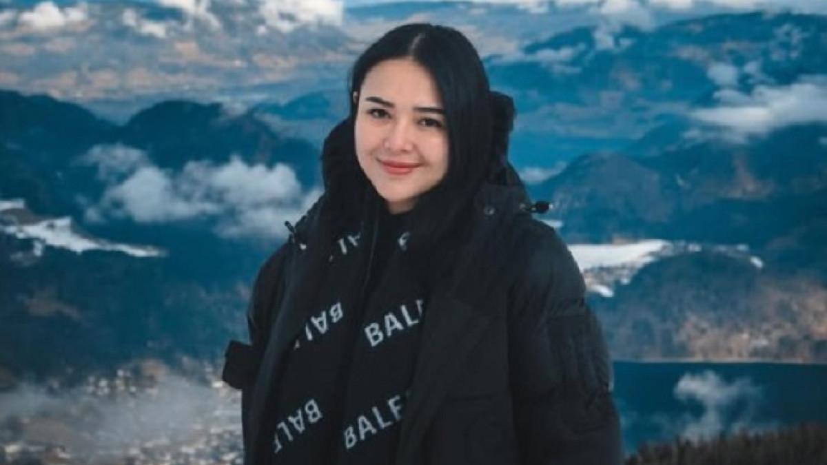 Ada 12 sahabat Syifa Hadju yang bakal jadi bridesmaidnya, namun tidak ada nama Amanda Manopo.