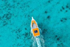 Speedboat Safety Tips