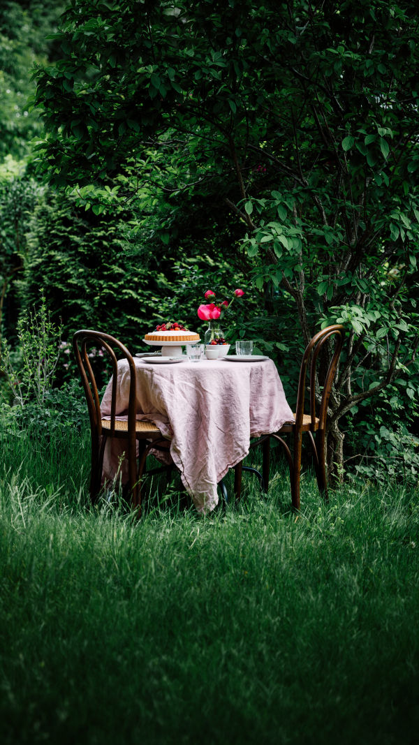 Garden Picnic