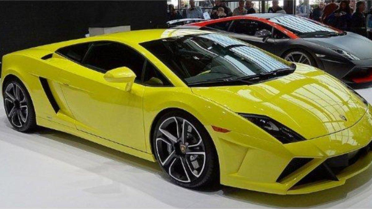 Ilustrasi mobil Lamborghini