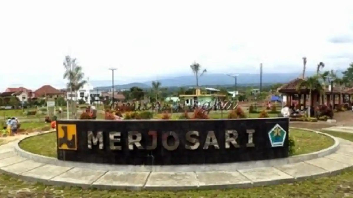 Taman Singha Merjosari, Malang, Jawa Timur.