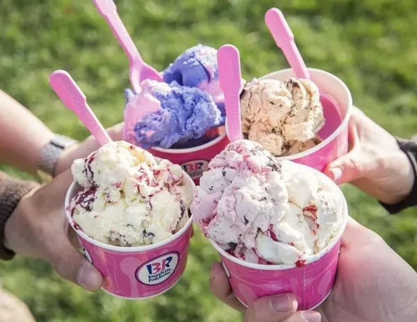 Beli Es Krim Baskin Robbins Cuma Bayar Rp 5 Ribu, Sikat Yuk! Beli Es Krim Baskin Robbins Cuma Bayar Rp 5 Ribu, Sikat Yuk!