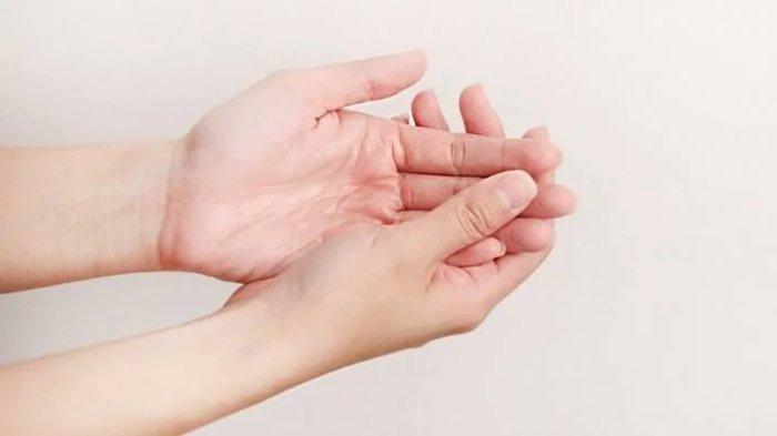 Ilustrasi tips memilih sabun mandi untuk kulit yang kering