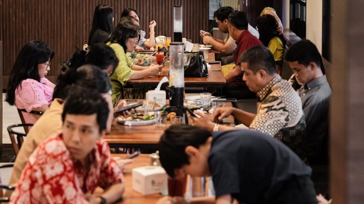 Fantastic Cafe & Eatery, satu kafe di Medan yang buka sejak pagi dan cocok buat WFC maupun nugas.