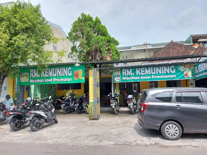 Rumah Makan Kemuning