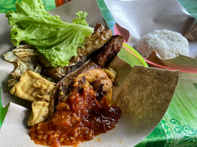 Menu ayam goreng