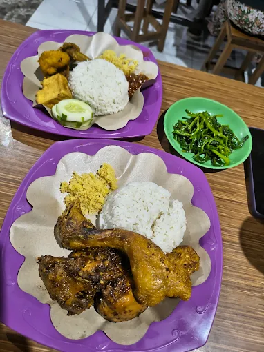 Menu di Warung Jepun UNS