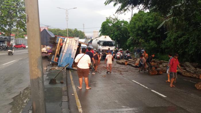 20260514-KECELAKAAN TRUK-OKE