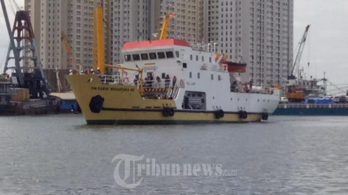 KM SABUK NUSANTARA - Pelni kembali mendapat penugasan dari Kementerian Perhubungan untuk menyelenggarakan angkutan bantuan kemanusiaan bagi korban tsunami Selat Sunda dengan KM Sabuk Nusantara, Selasa (25/12/2018). Simak jadwal kapal perintis Pelni KM Sabuk Nusantara 63 Voyage 09.2026 yang berlayar pada 21 hingga 30 Mei 2026.