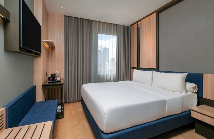 ibis Surabaya Tidar.