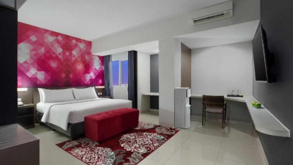 favehotel Simpang Lima Semarang, hotel bintang 3 dekat Simpang Lima Semarang untuk staycation saat long weekend.