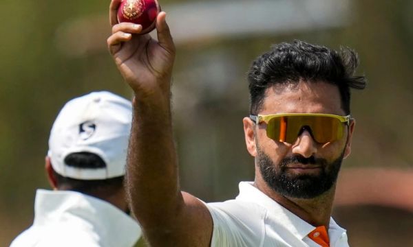 Jammu and Kashmir pacer Auqib Nabi