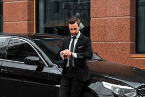 Suit Elegance Sharp Details