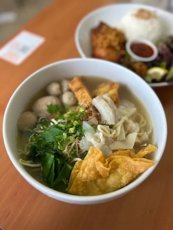 5 Restoran Indonesia Paling Laris di Sydney, Menunya Sukses Bikin Lapar!