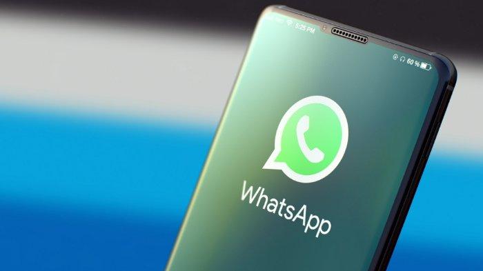 Muat ulang aplikasi WhatsApp. 