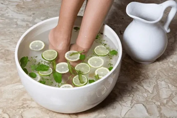 simple baking soda hack can help get rid of smelly shoes