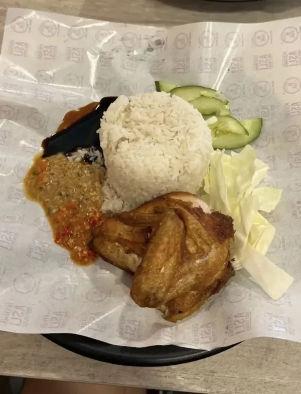 Ayam gepuk di Malaysia Ayam gepuk di Malaysia