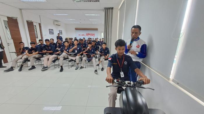20262605 - coba simulator naik motor