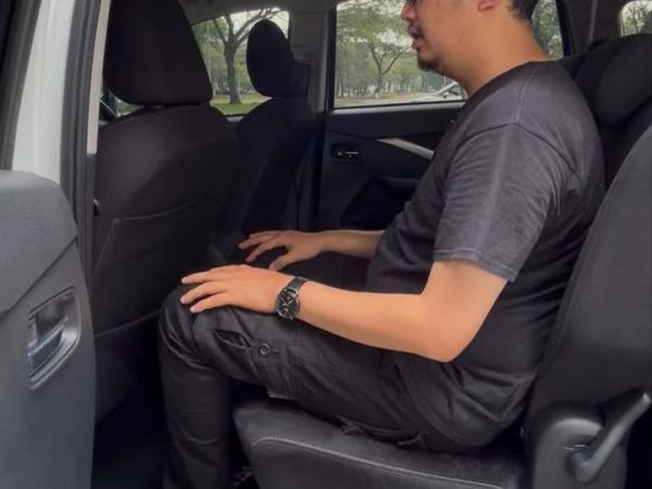 Kursi baris kedua Mitsubishi Xpander