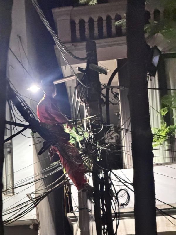 Life turned upside down because the electricity went out in the 40-degree heat - 1