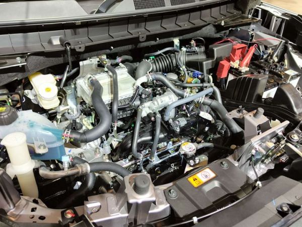 Mesin Mitsubishi Destinator