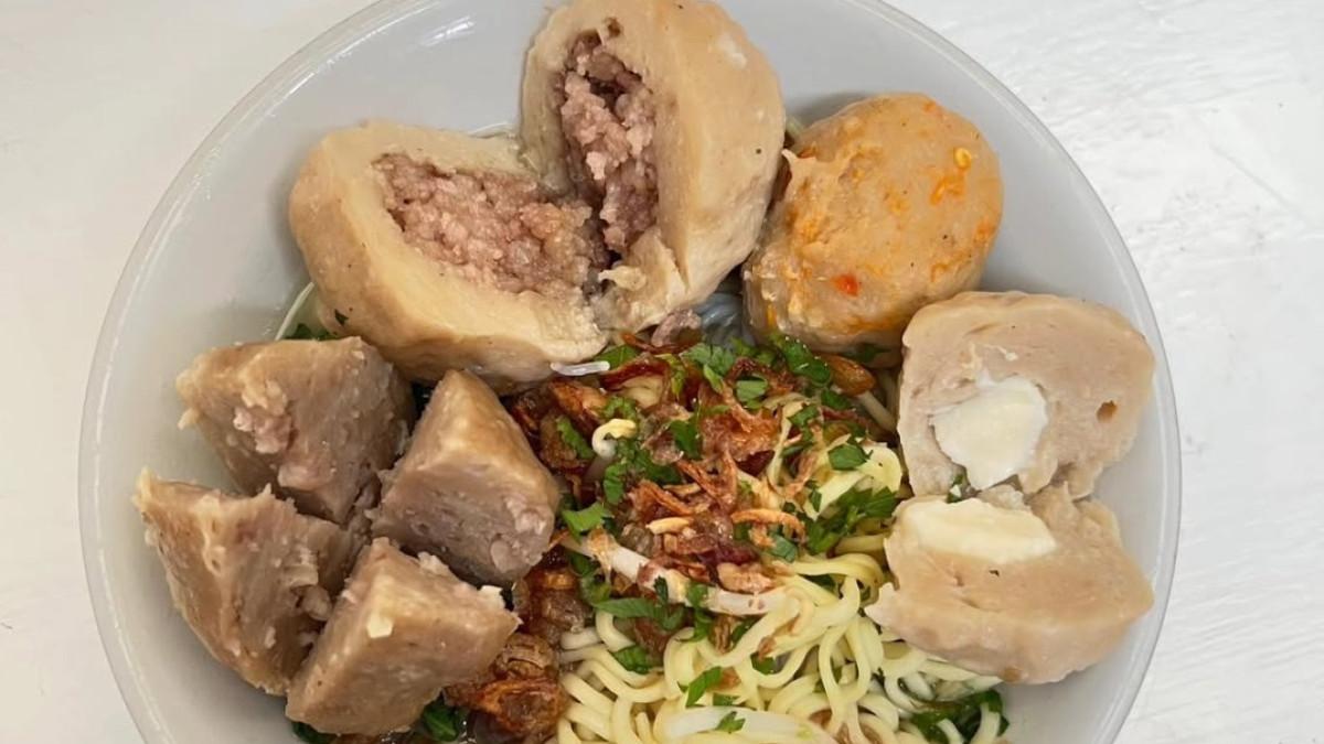 Baso Kribo, satu bakso enak dekat Kebun Raya Bogor yang cocok untuk makan siang.