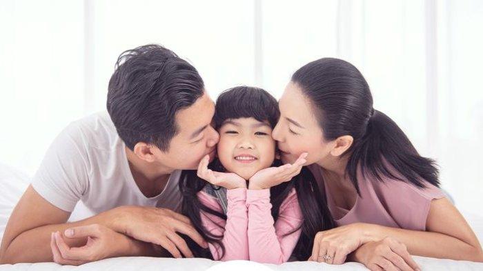 ilustrasi kasih sayang orangtua terhadap anak