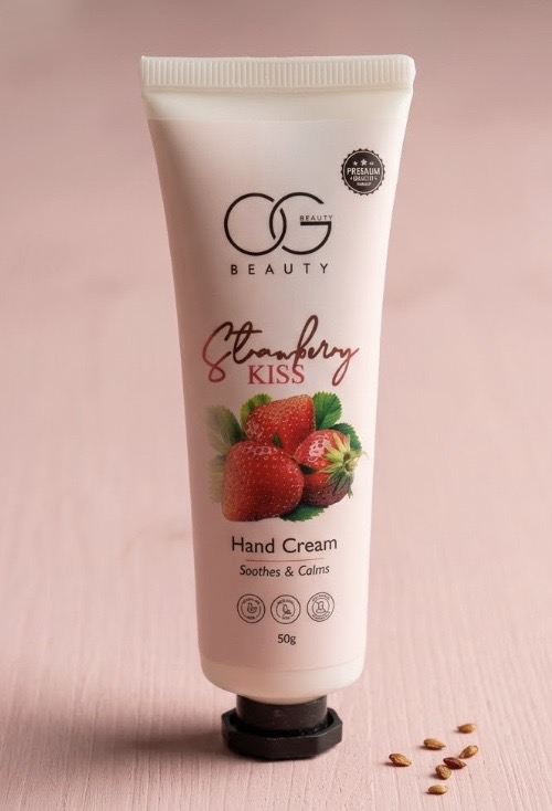 Strawberry Mood Hands!