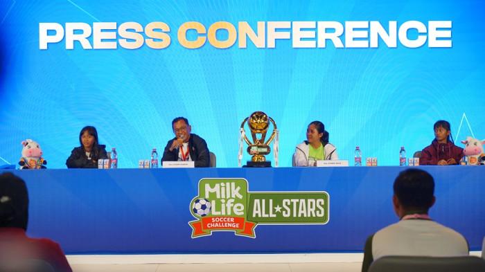 Sesi konfrensi pers MilkLife Soccer Challenge (MLSC) All-Stars 2026.