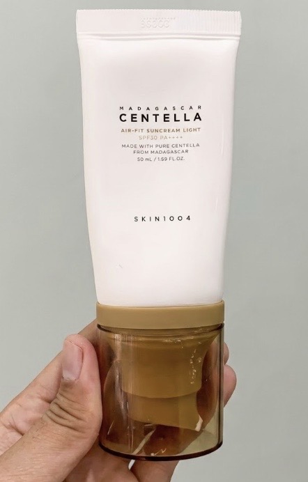 3 Light Sunscreens!