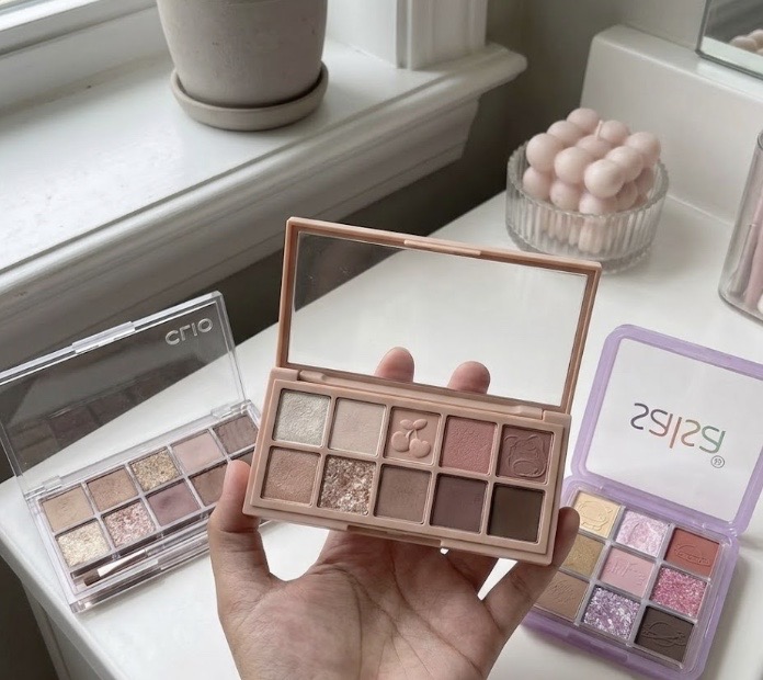 Eyeshadow Pick I Reach