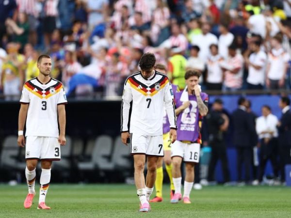 Timnas Jerman angkat koper lebih cepat dari Piala Dunia 2026 seusai kalah adu penalti dari Paraguay di babak 32 besar (29/6/2026).