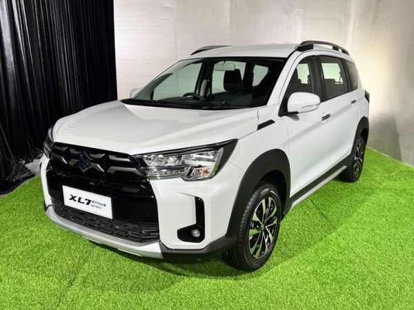 Suzuki XL7 Beta Hybrid