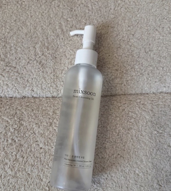 Oil Cleansers That Stay!