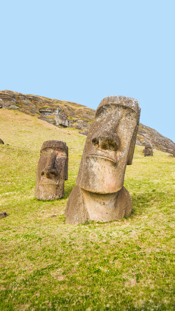 Rano Raraku Moai Guide
