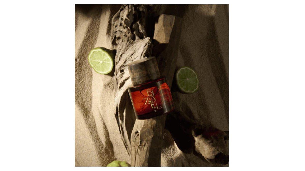 Ilustrasi varian Bizael Extrait De Parfum
