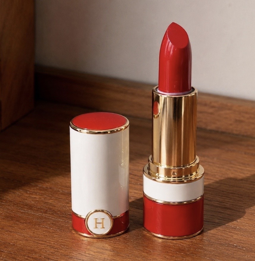Pesona 2 Lipstik Merah