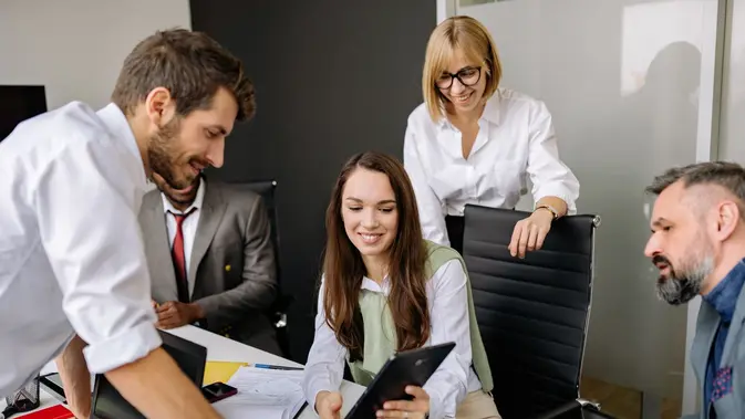 Cara Mengenali Orang dengan Kecerdasan Sosial Tinggi Cara Mengenali Orang dengan Kecerdasan Sosial Tinggi (Pexels/Yankrukov)