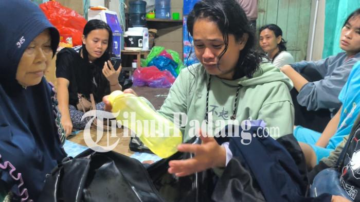 ibu korban hanyut batang arau melihat botol kuning 14/8/2026